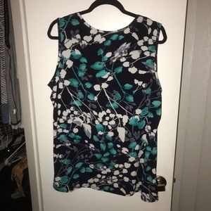 Avenue Tops - Avenue Sleeveless Top Size 18/20 Avenue Tops - Avenue Sleeveless Top Size 18/20
